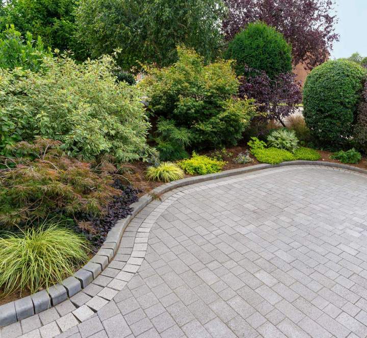 Aménagement paysager commercial Montréal