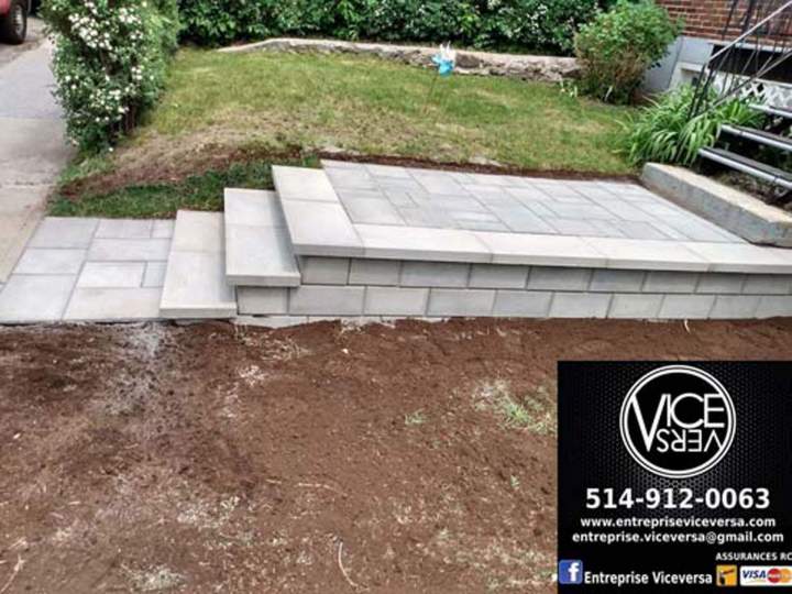 Low stone wall Montreal