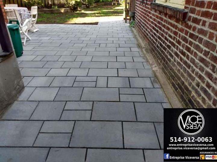 Low stone wall Montreal